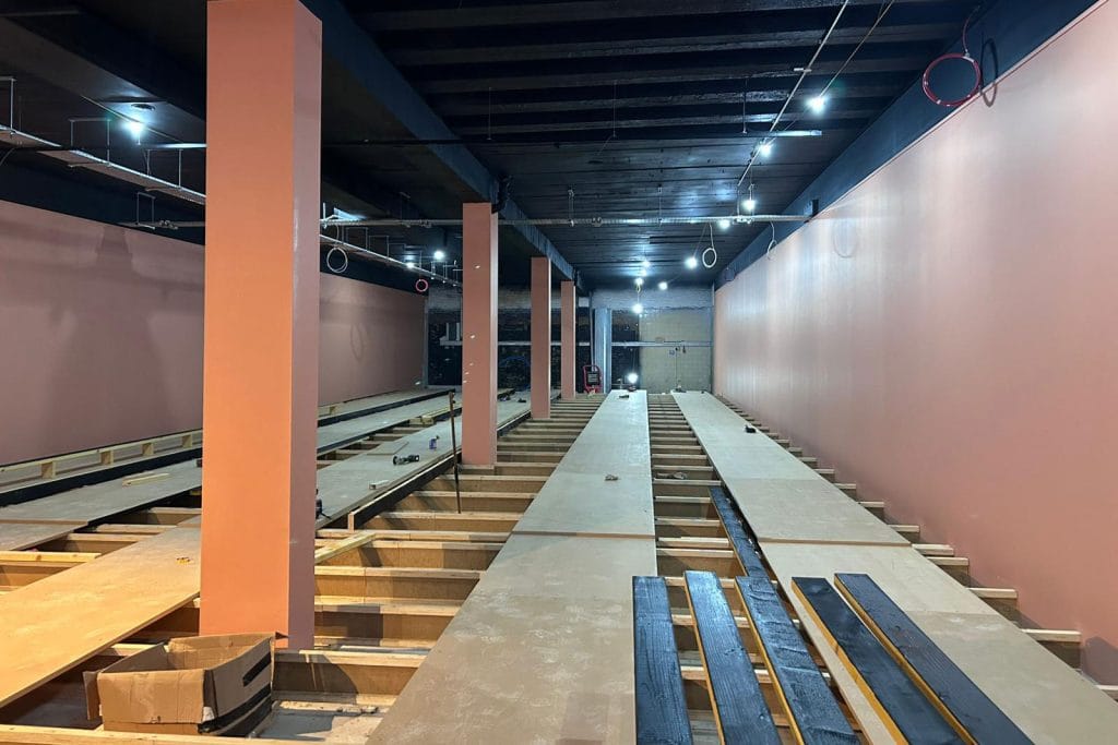 expert-bowling-alley-installation-irvine