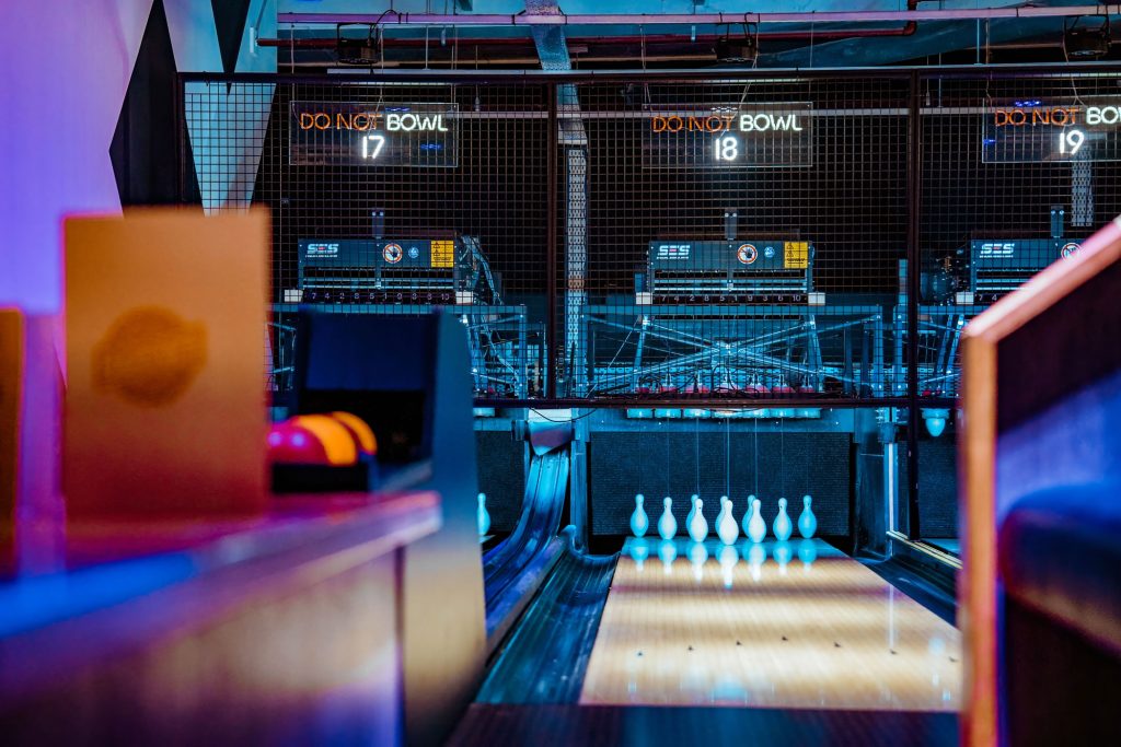 king-pins-manchester-expert-bowling-installation